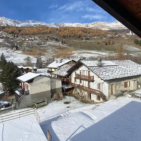 Apartment La Montagna Incantata - Panoramico Per 6 Persone